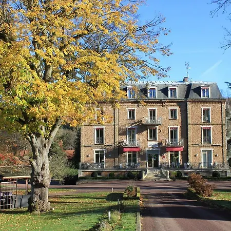 Hotel Logis - Le Manoir De Sauvegrain 3*