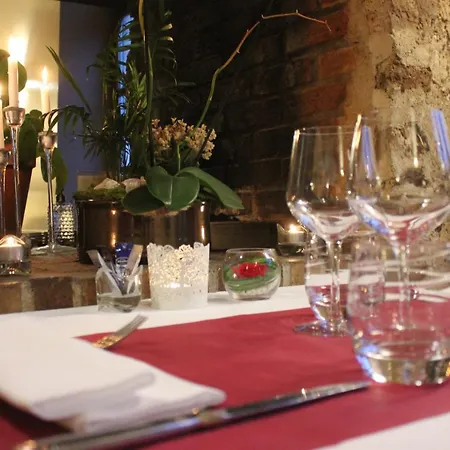 Logis Le Manoir De Sauvegrain Hotel