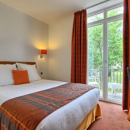 Logis Le Manoir De Sauvegrain Hotel