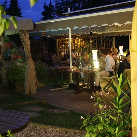 Hotel Logis Le Manoir De Sauvegrain 3*