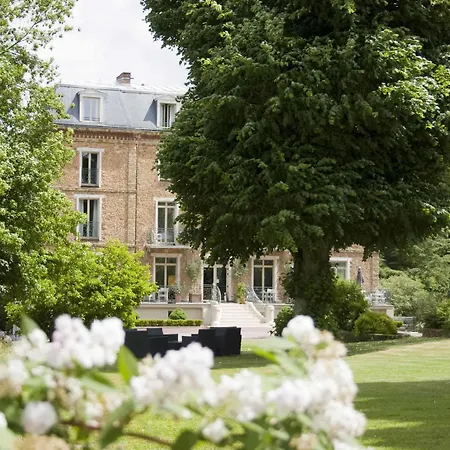 Hotel Logis Le Manoir De Sauvegrain