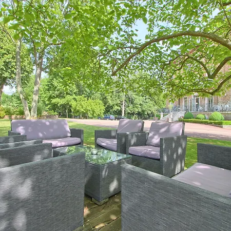 Hotel Logis Le Manoir De Sauvegrain Saint-Lambert (Yvelines)
