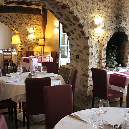 Logis - Le Manoir De Sauvegrain 3*