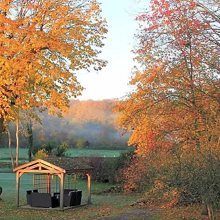Logis - Le Manoir De Sauvegrain ホテル