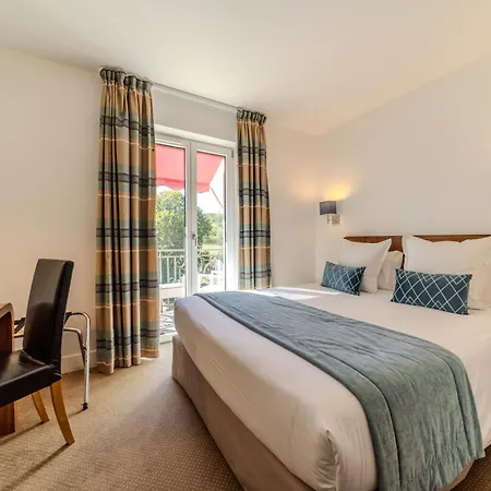 Hotel Logis Le Manoir De Sauvegrain Saint-Lambert (Yvelines)