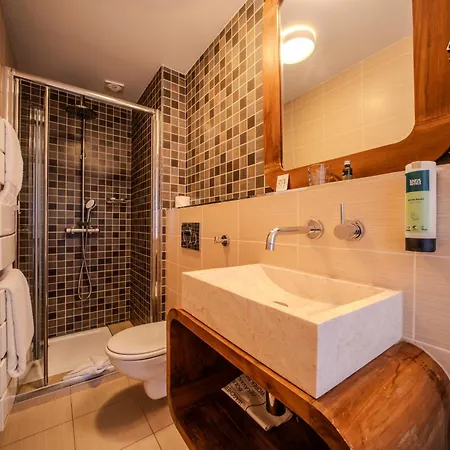 Logis Le Manoir De Sauvegrain 3*