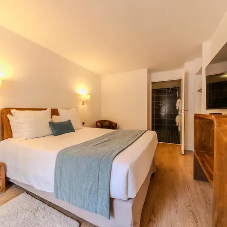 Logis Le Manoir De Sauvegrain Hotel