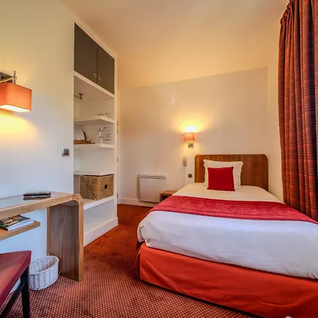 Hotel Logis Le Manoir De Sauvegrain Saint-Lambert (Yvelines)