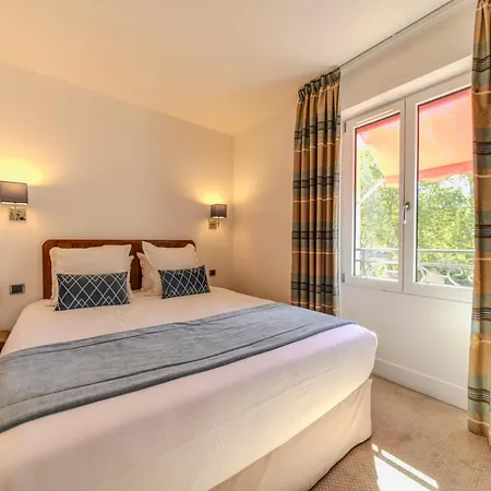 Logis Le Manoir De Sauvegrain Saint-Lambert (Yvelines)